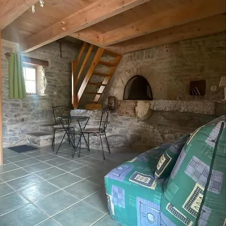Bed & Breakfast Mas D'ambayrac D'hote Le Four A Pain
